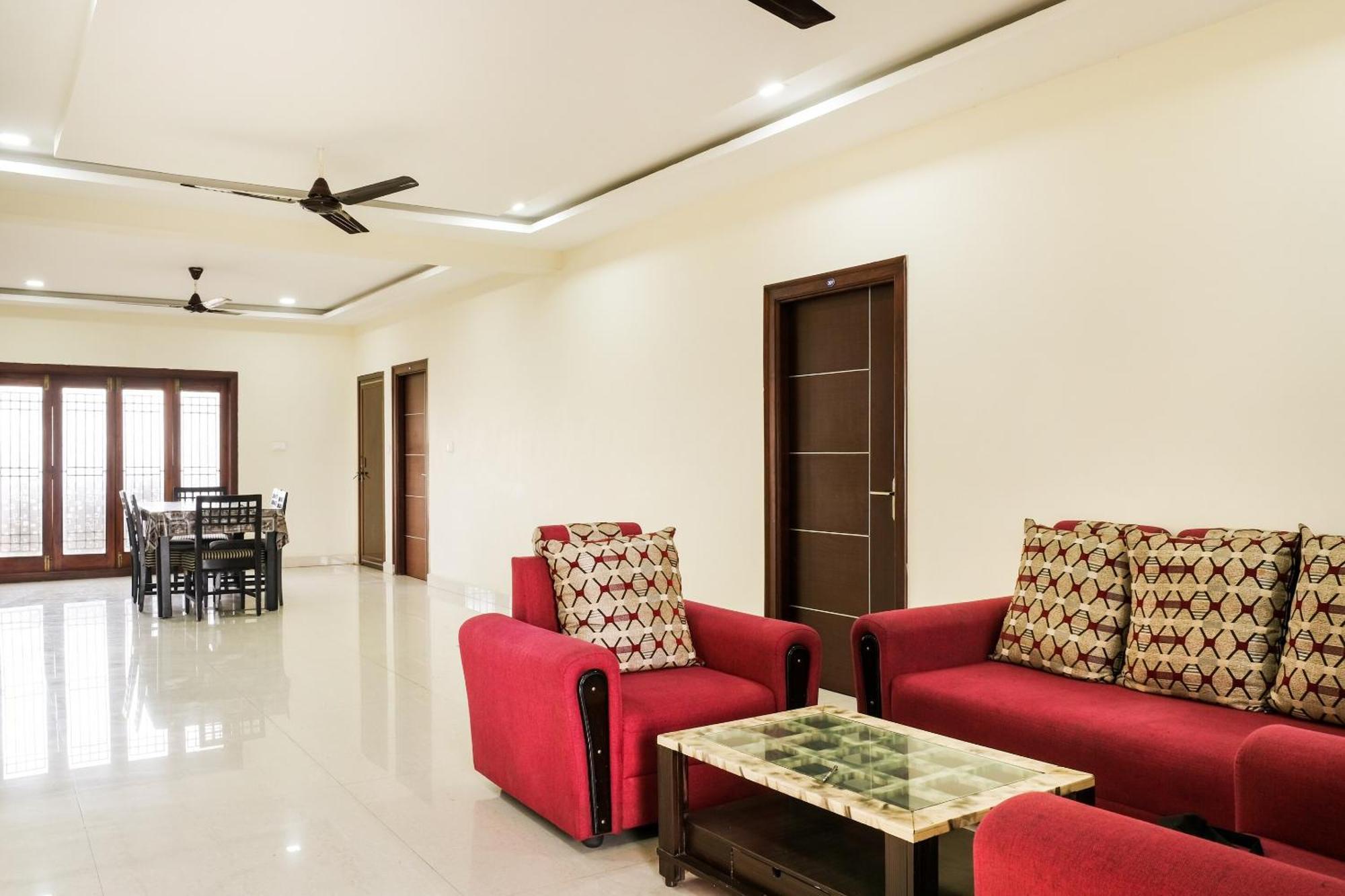 Hotel OYO 73795 Karthikeya Pride Vijayawāda Exterior foto